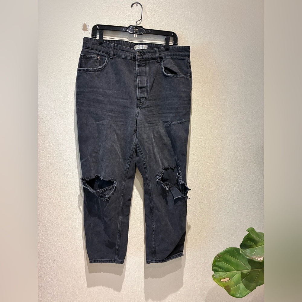 We The Free Women’s Distressed Boyfriend Baggy Jeans Size 31 in Grey Denim